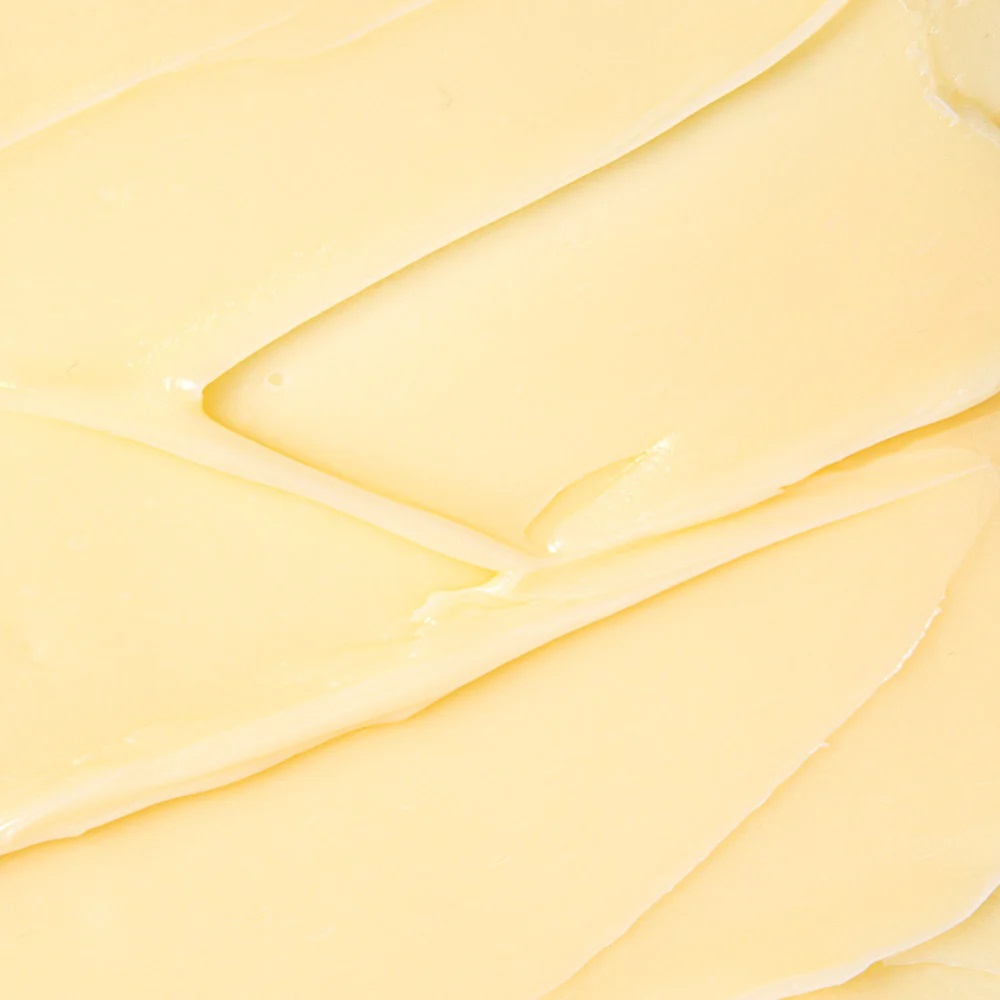 Консистенция барьерного крема для лица Mary&May Idebenone Blackberry Intense Cream