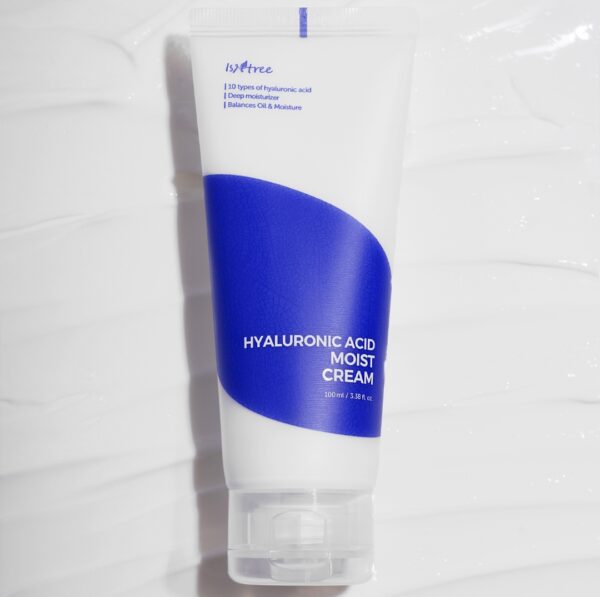 uvlazhnyayushchij krem dlya suhoj kozhi Isntree Hyaluronic Acid Moist Cream